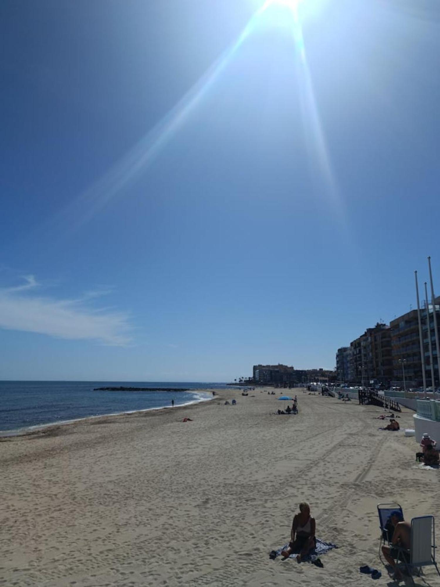 Pmt16 - Large City Apartment On The Beach Torrevieja Exteriér fotografie